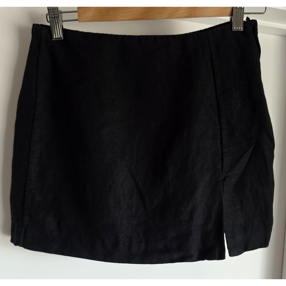 H&M Mini Skirt Size 4 Black Solid Linen Straight Pencil Minimalist